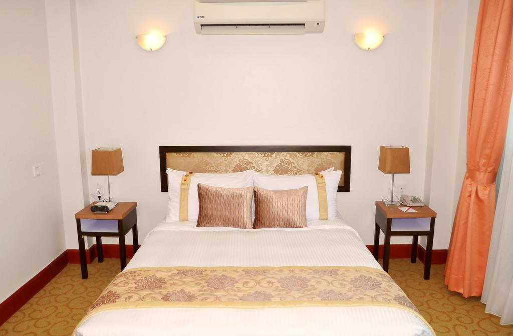 The Regency Scholar'S Inn Kuala Lumpur Habitación foto